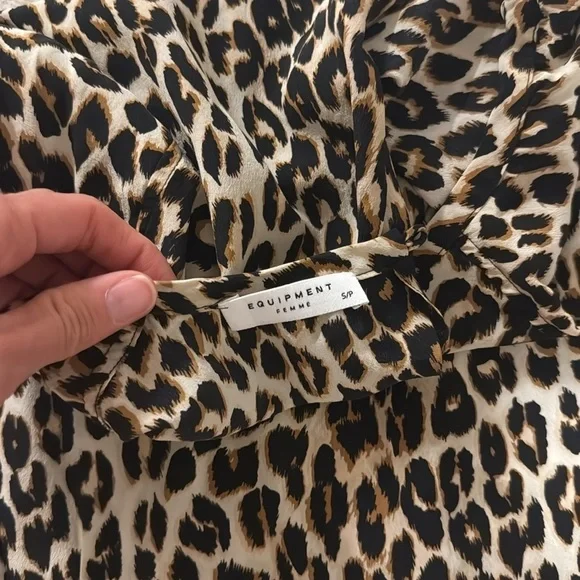 Equipment Audrey100% silk cheeta/ animal print dress with pockets - Picture 5 of 6